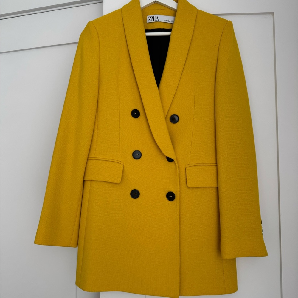 Zara Women's Mustard Double-Breasted Blazer
